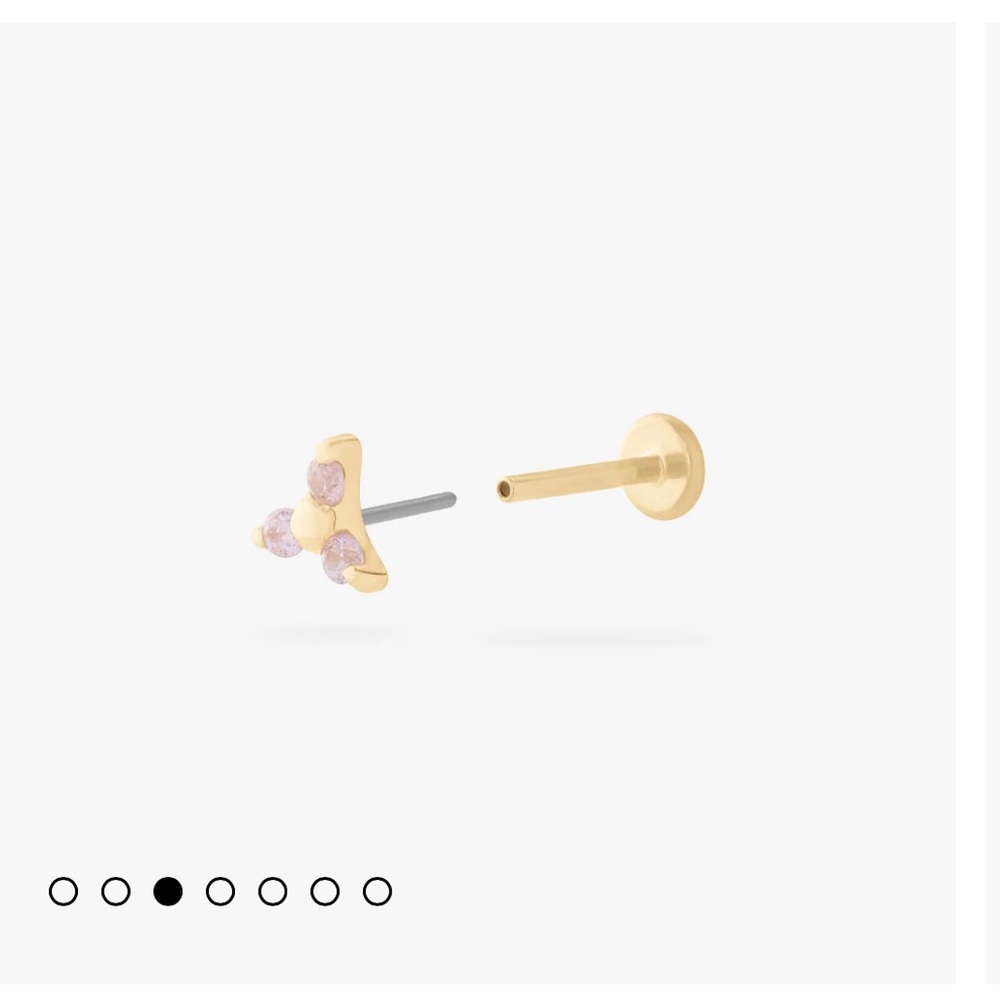 14k gold stud earring